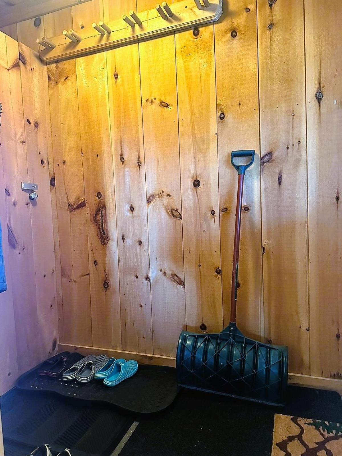 Newly Renovated & Furnished Condo, Only 3 Min To Sunday River! Bethel Exterior foto